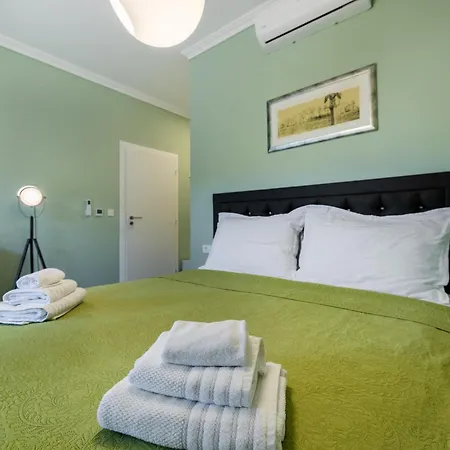 Casa Belladonna With Heated Pool And Kids Playground * Sinozici